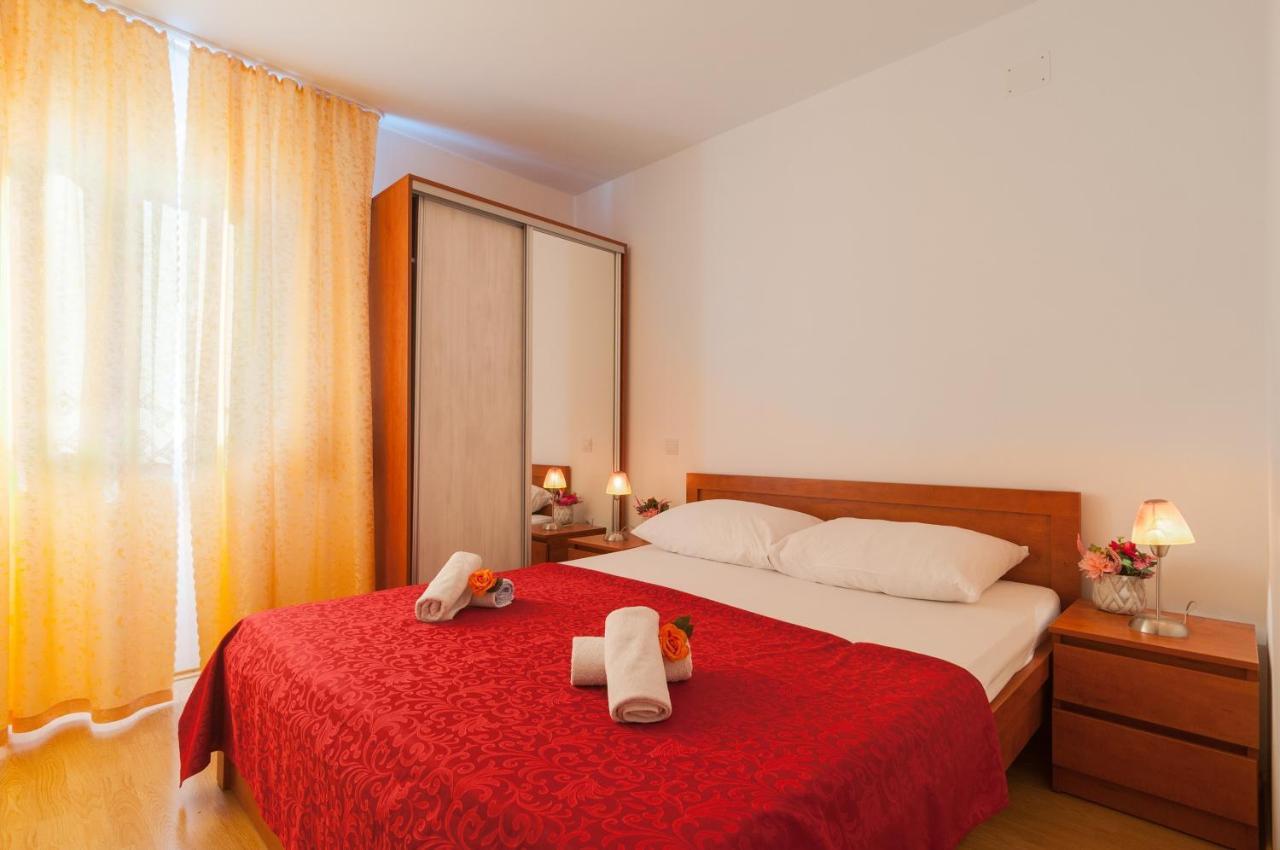 Apartments Island Beat Supetar Zimmer foto