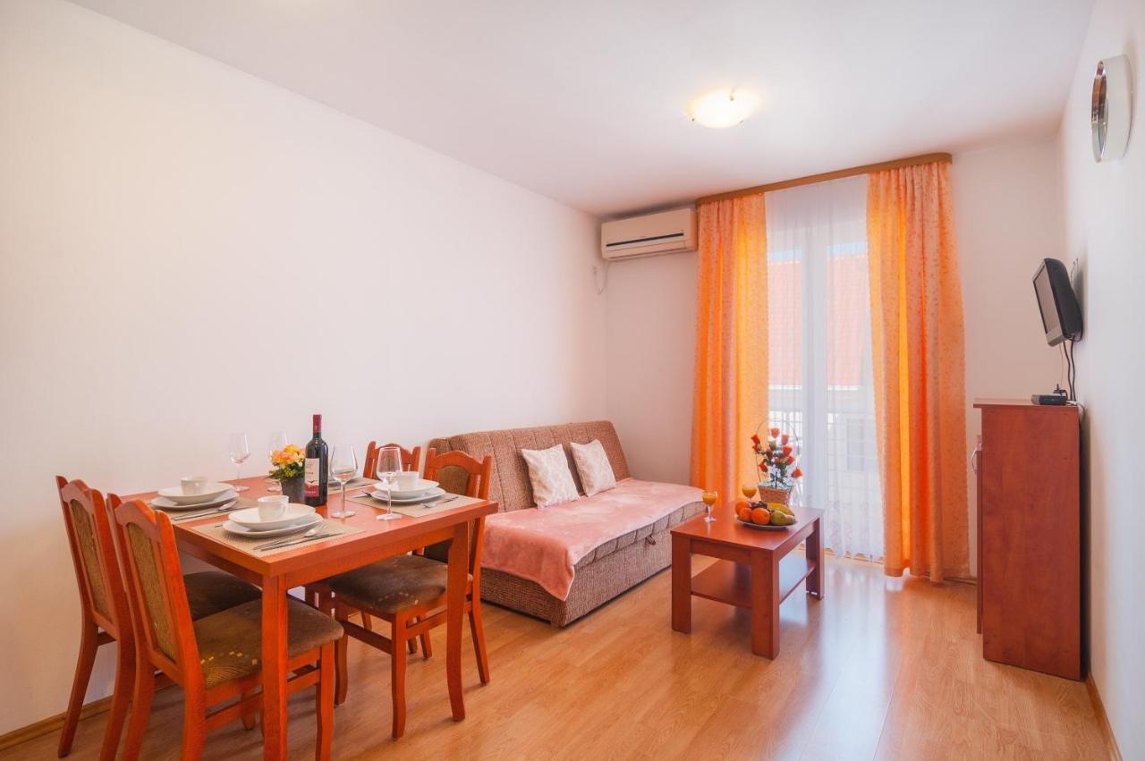 Apartments Island Beat Supetar Exterior foto