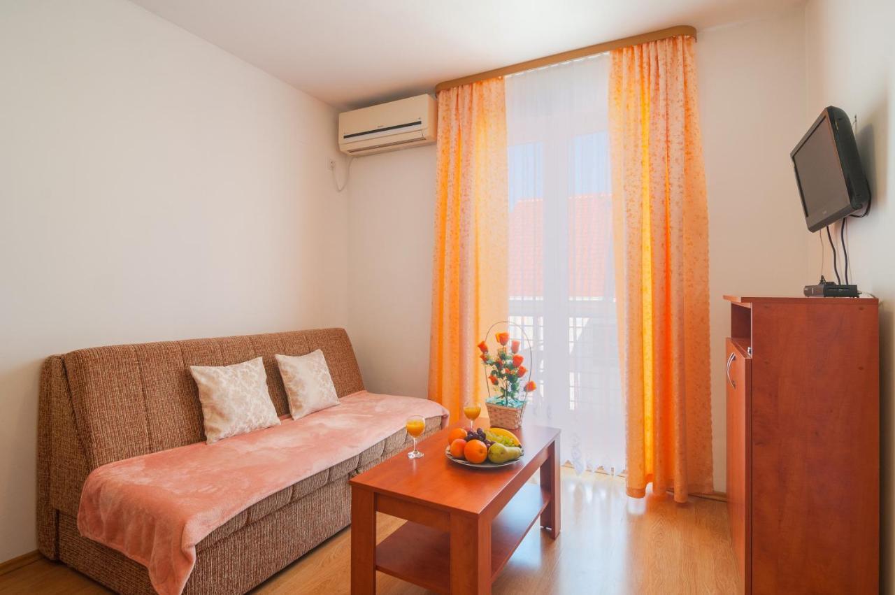 Apartments Island Beat Supetar Exterior foto